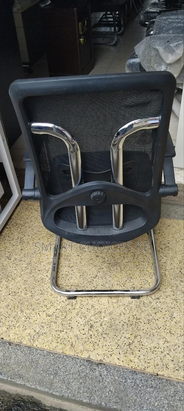 Heavy Duty Visitor's High Quality Chair - thumbnail 3