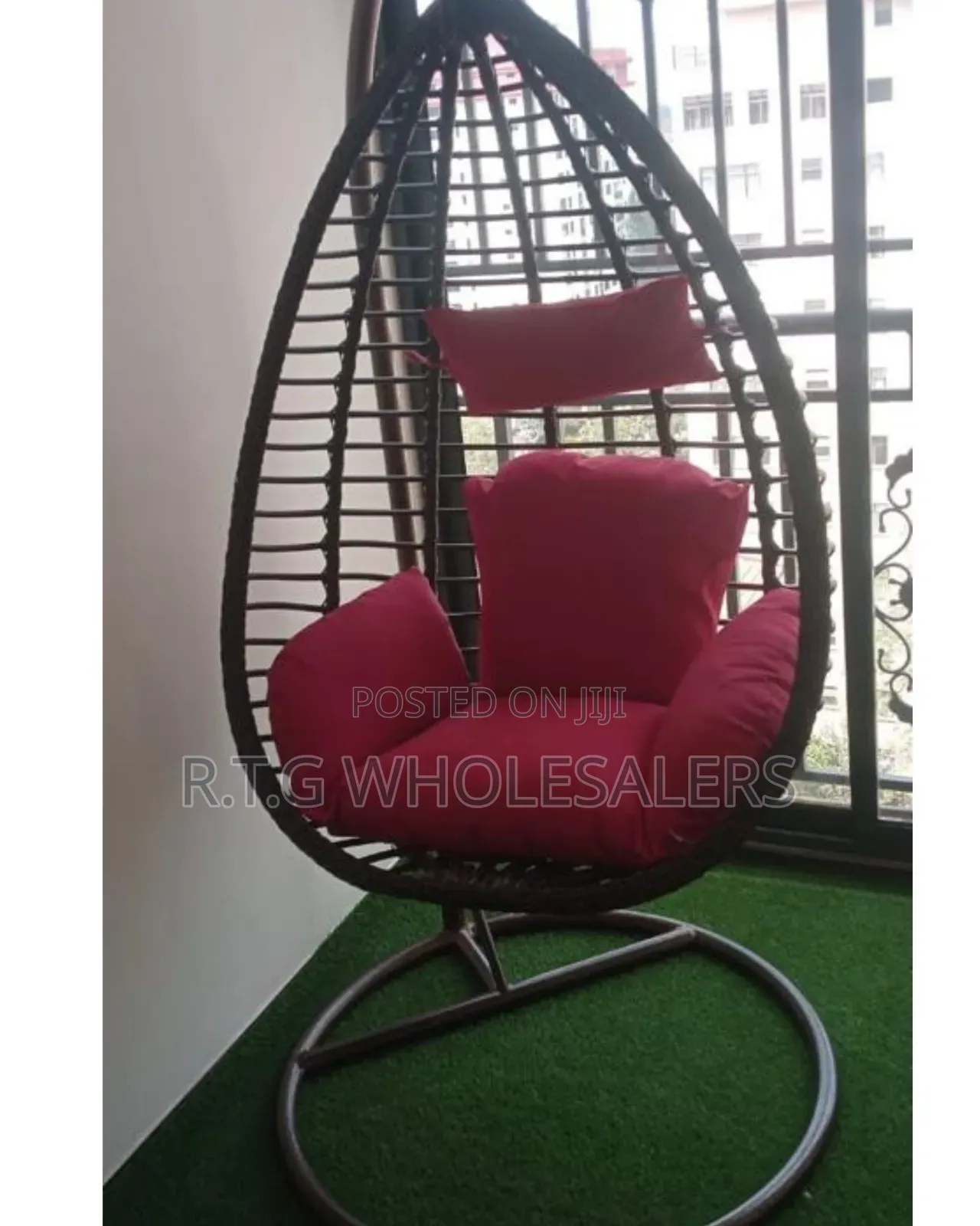 Freestanding Garden Swing Chair With Cushion