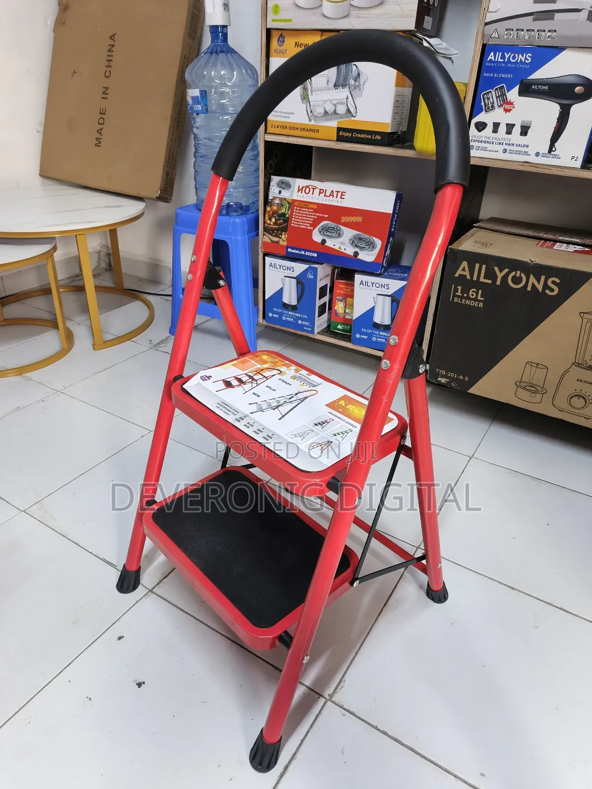 2 Steps Ladder