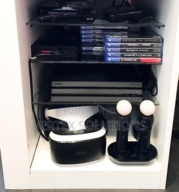 Play Station 4 Pro Chipped - main view