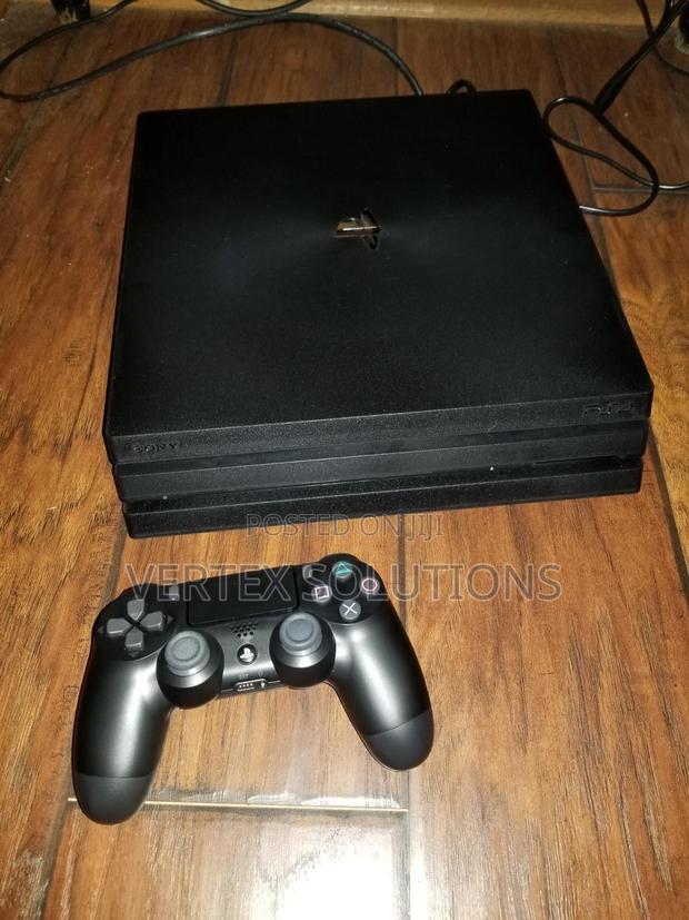 Ps 4 Pro Chipped - main view