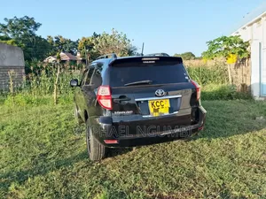Toyota Vanguard 2008 Black