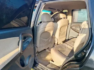 Toyota Vanguard 2008 Black