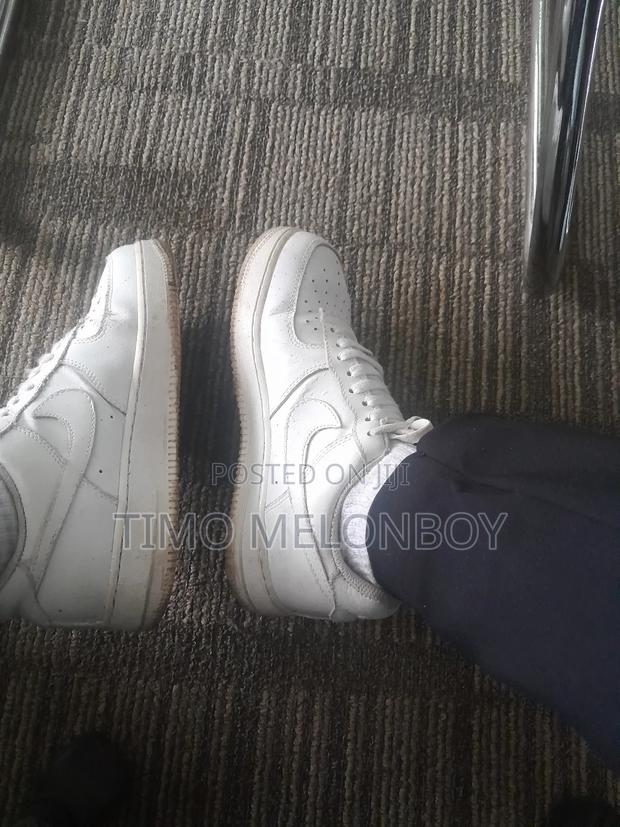 Footware for Unisex - thumbnail 3