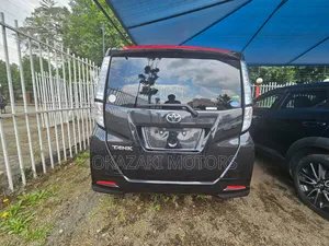 Toyota Tank 2018 Black