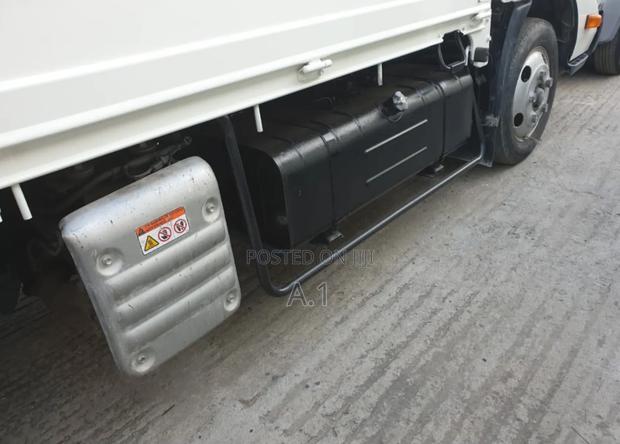 Toyota Dyna 4000cc - thumbnail 5