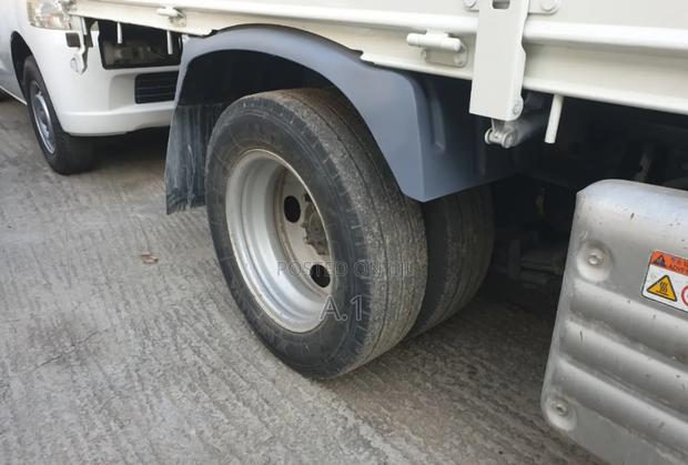 Toyota Dyna 4000cc - thumbnail 4