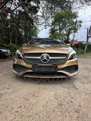 Mercedes-Benz A-Class 2017 Gold