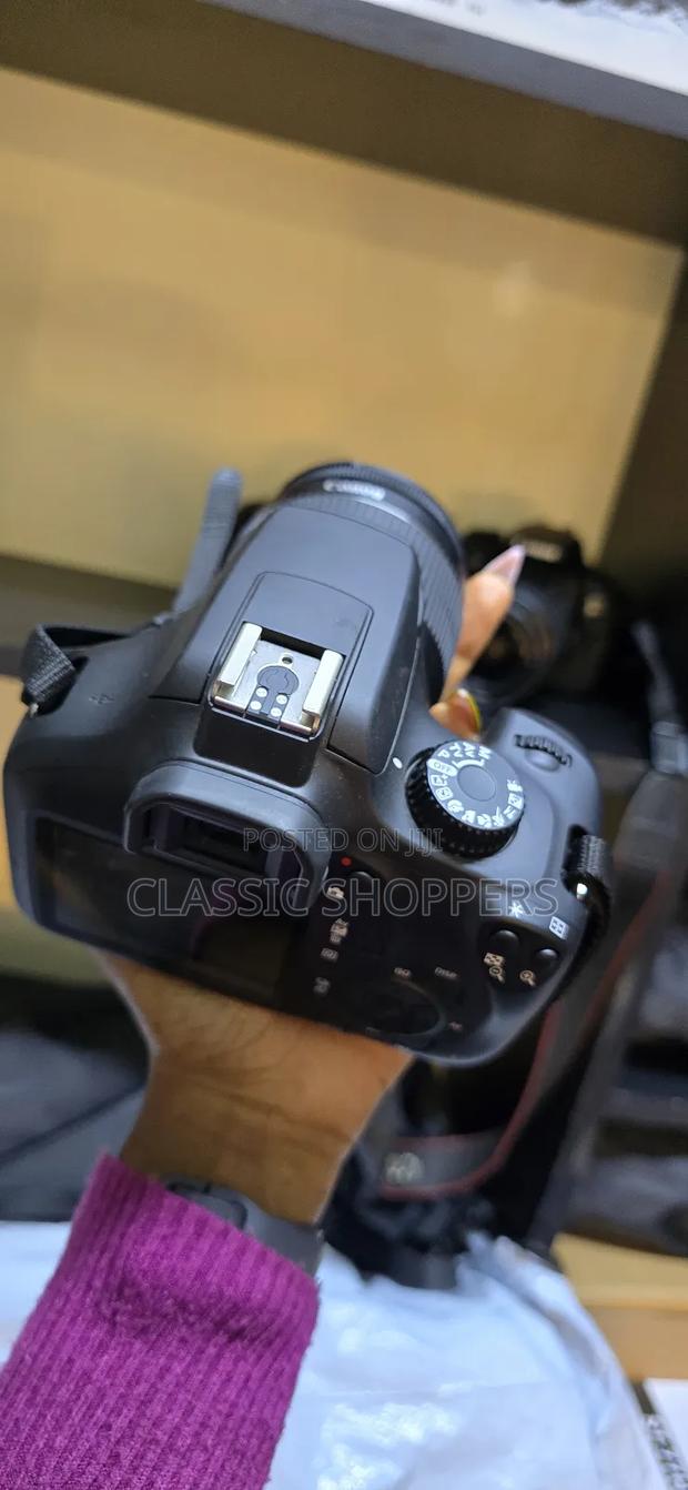 Canon 4000d With Kit Lens 18-55mm - thumbnail 5