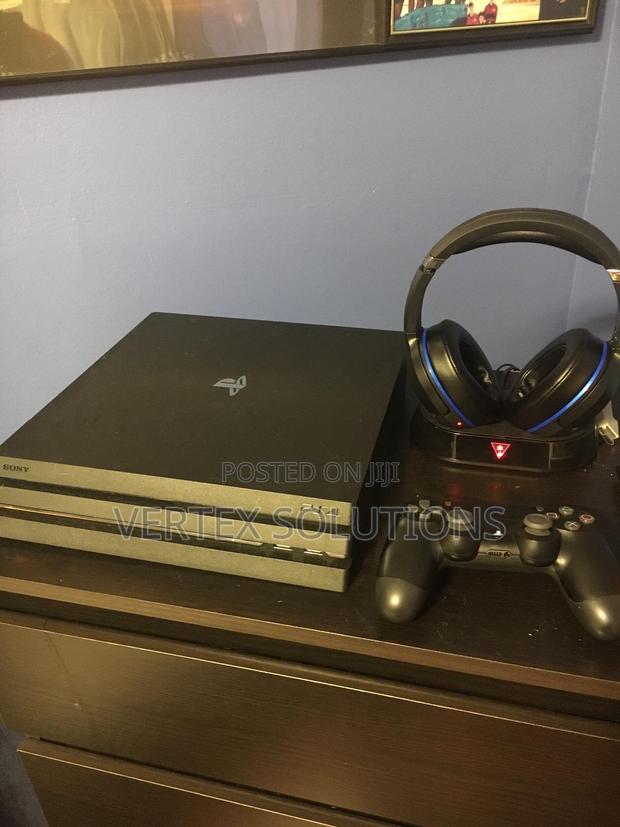 Ps 4 Pro Chipped - main view