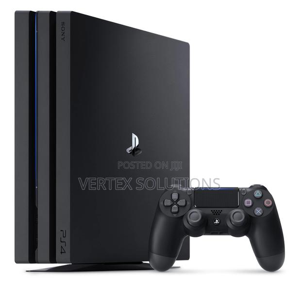 Play Station 4 Pro - main view