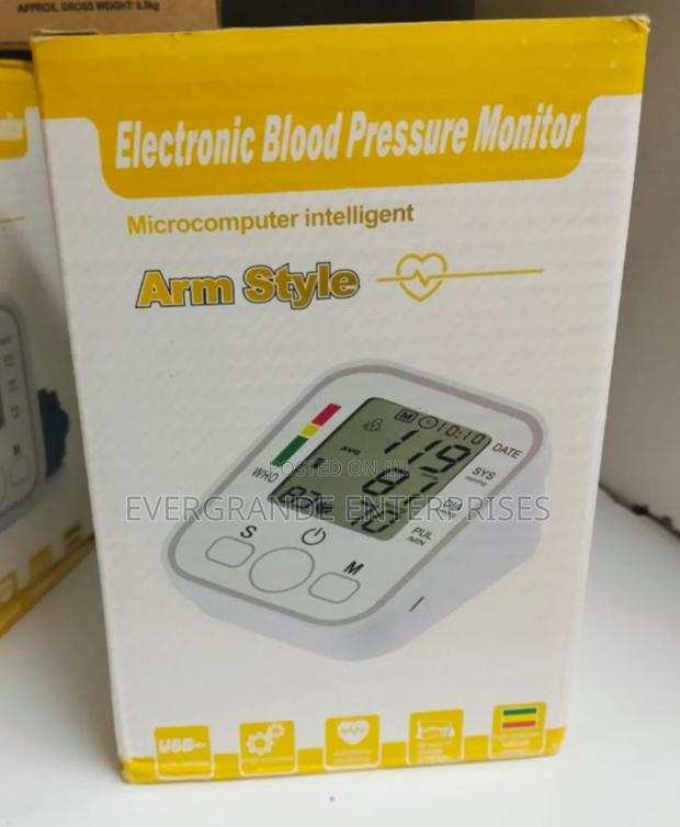 *Blood Pressure Monitor* Electric Blood Pressure Monitor