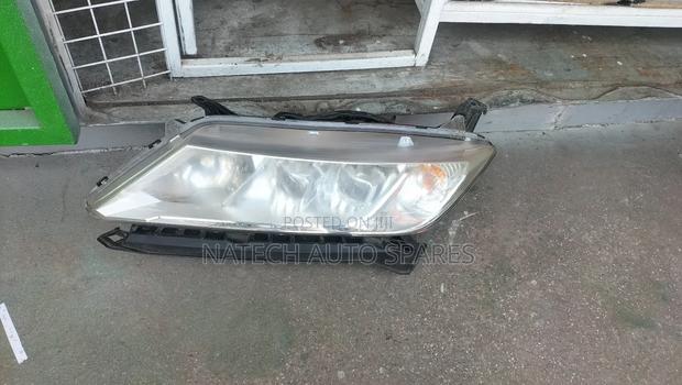 Honda Grace 2013 Headlight - main view
