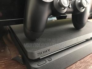 Ps 4 Slim Chipped - thumbnail 2