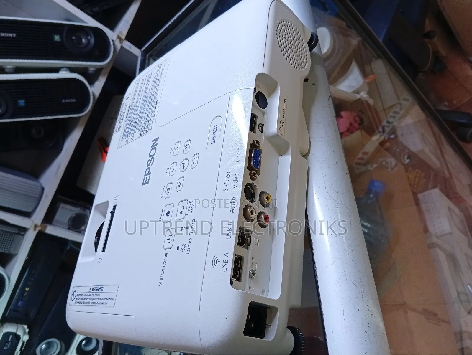 Refurbished Eb-X31 Epson Projector