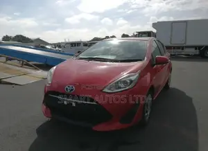 Toyota Aqua 2018 Red