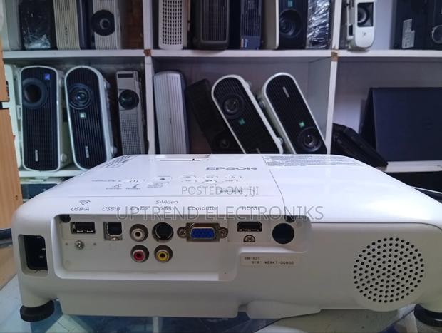 3200 Lumens Epson Eb-X31 - thumbnail 2