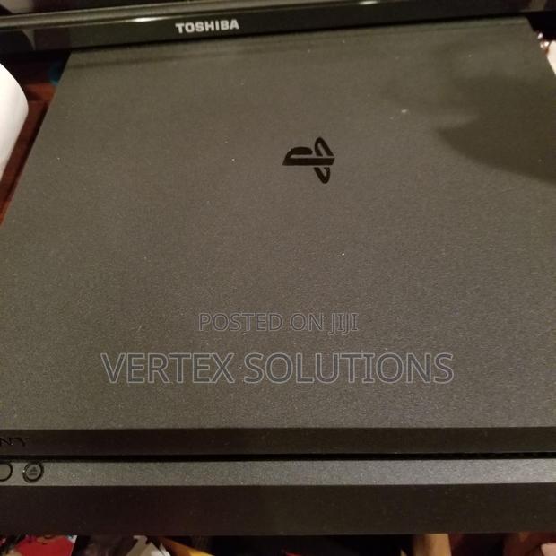 Play Station 4 Slim - main view