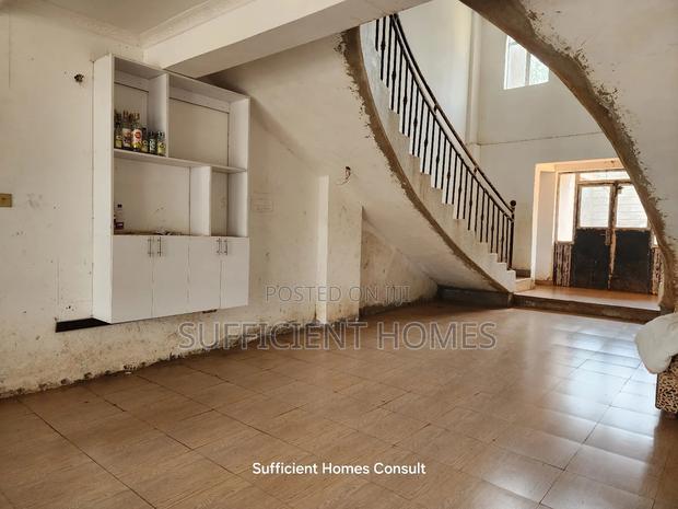 7bdrm Maisonette in Ruaka for sale - thumbnail 10