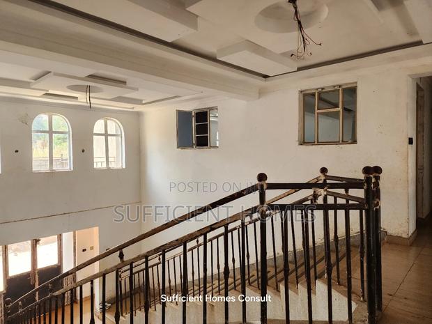7bdrm Maisonette in Ruaka for sale - thumbnail 17