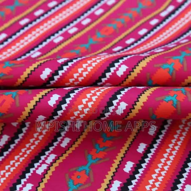 Outdoor Waterproof Picnic Mat - thumbnail 2
