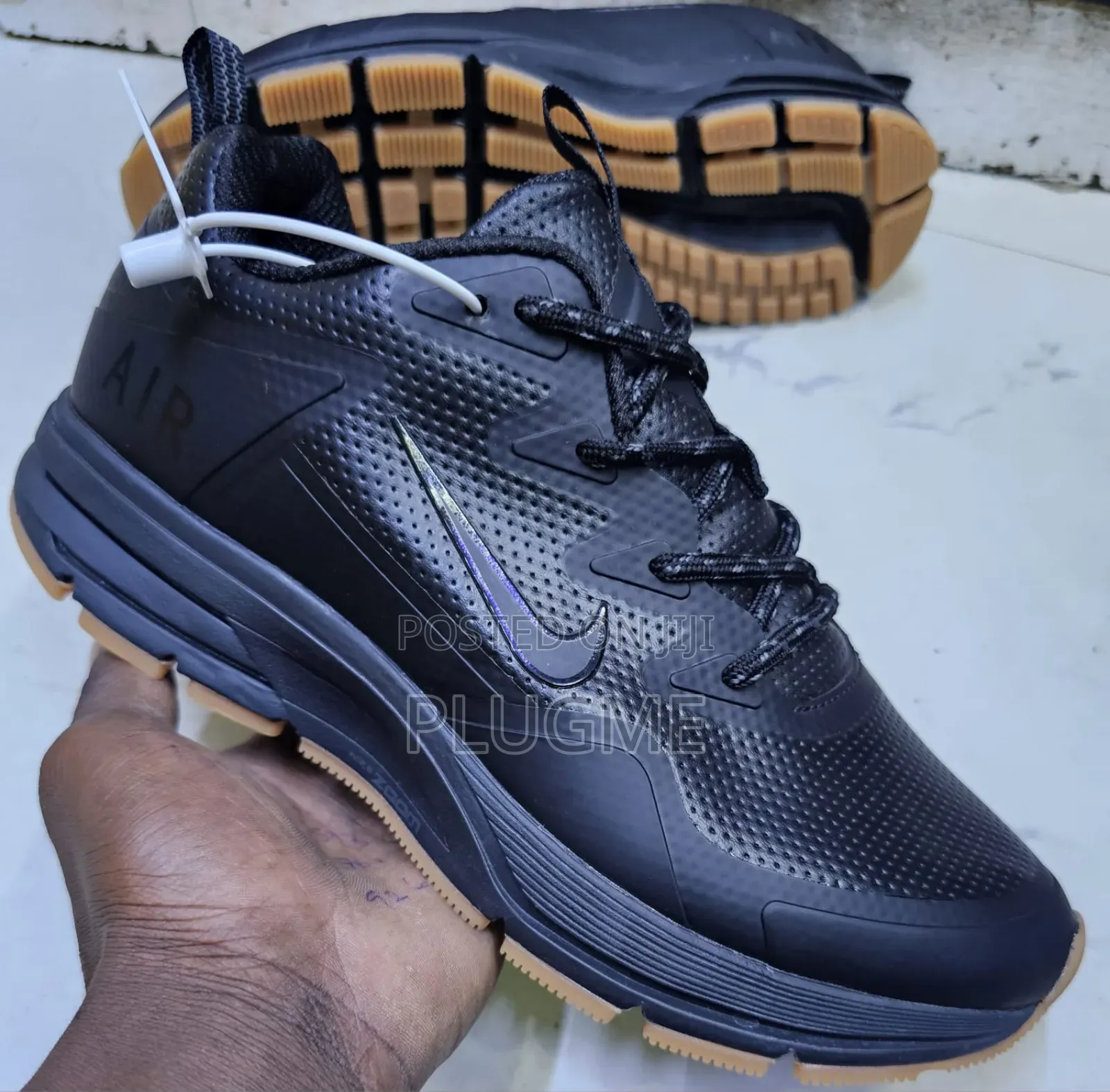 Nike Air Runner Available in All Sizes