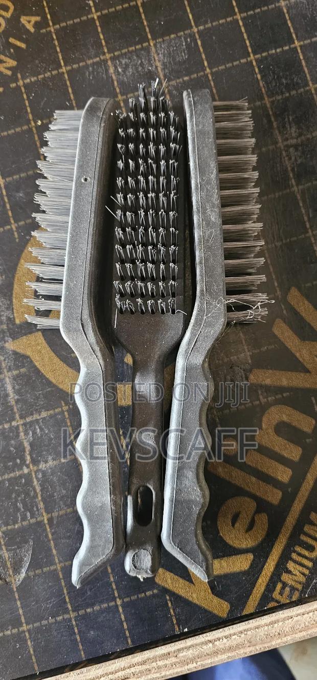 Wire Brush - main view