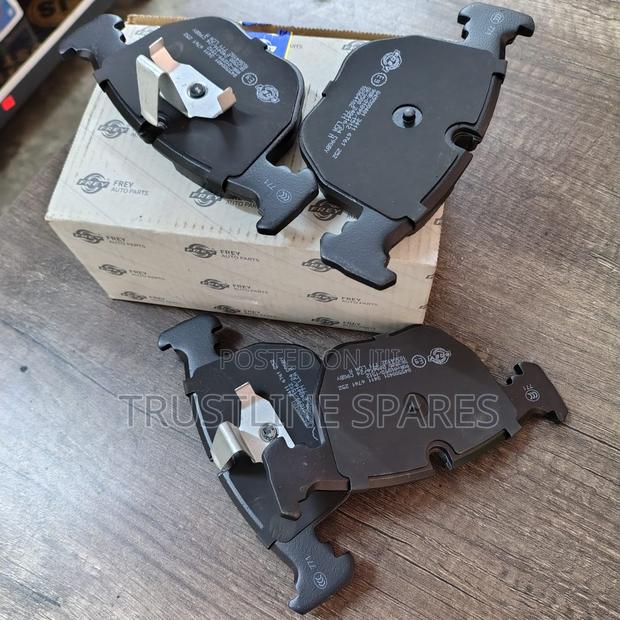 Frey Rear Brake Pads for BMW 3 Series E46 – Reliable Rear Braking