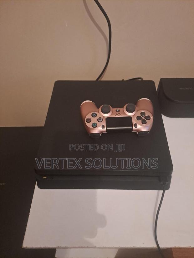 Play Station 4 Slim Chipped - main view