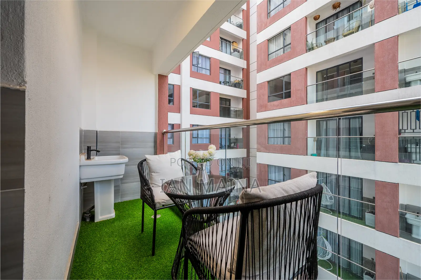 Furnished 2bdrm Apartment in Thompson Estate, Valley Arcade for rent