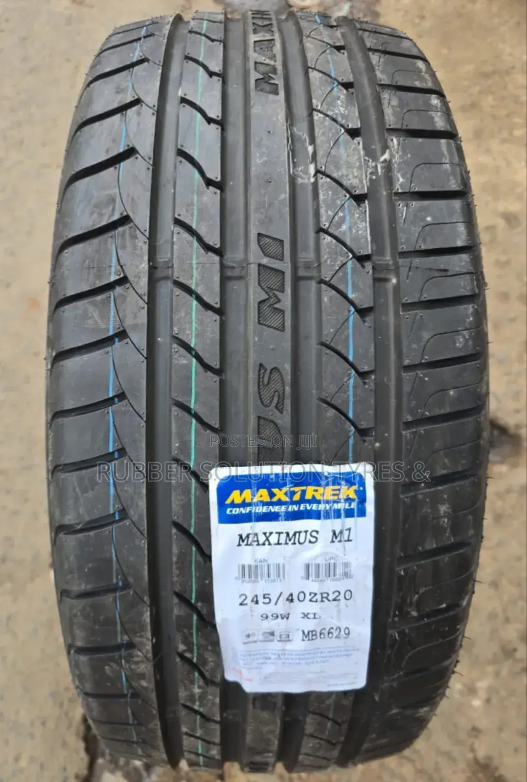 245 /40 R20 Maxtrek Tyres 99w X/L Muximus M1