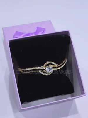 Luxe Shine Bracelet