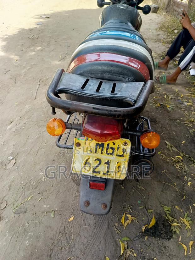 TVS HLX 125 2020 Blue - thumbnail 8