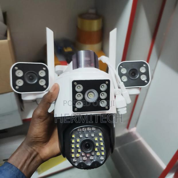 Triple Lens 4g Wifi Enabled CCTV