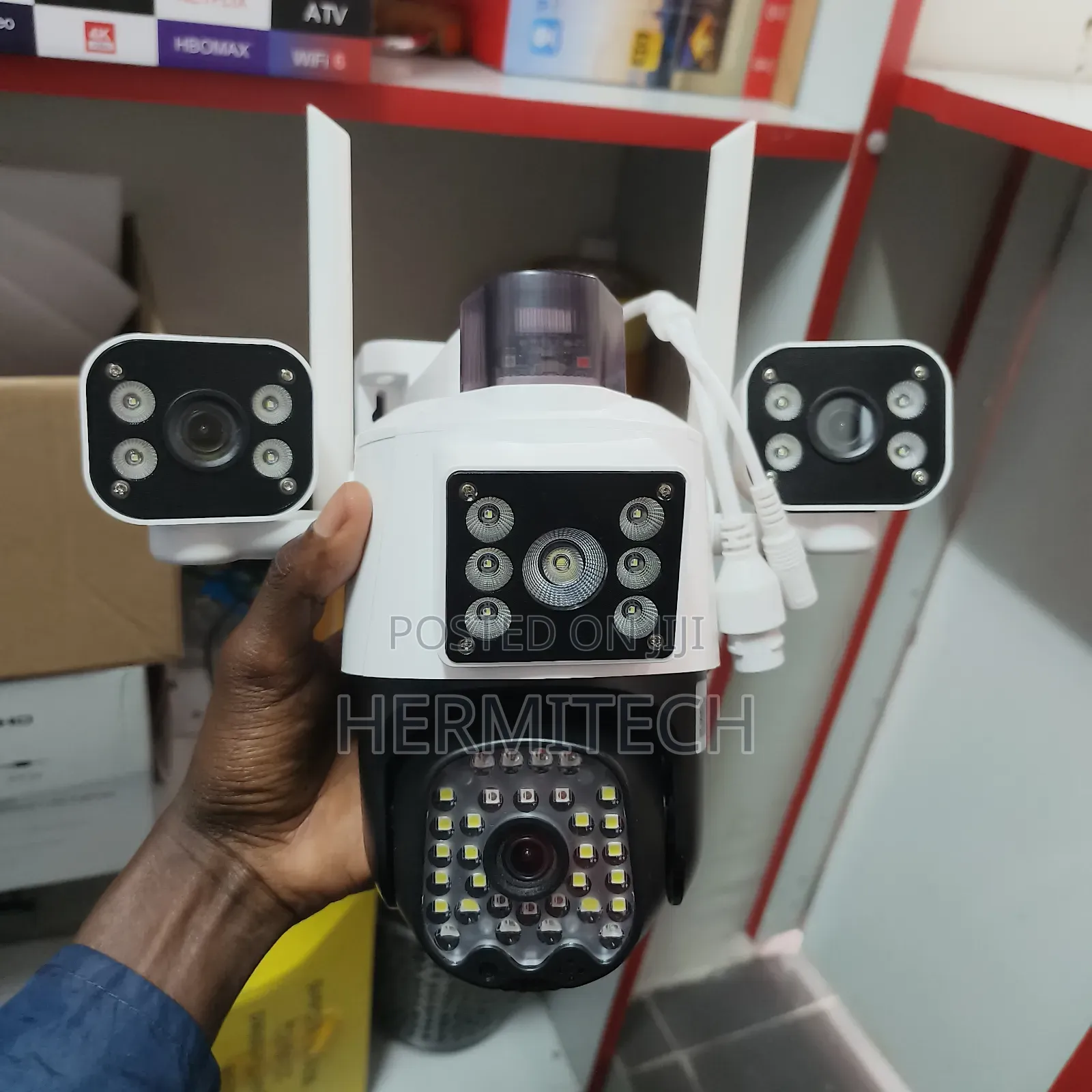 Triple Lens 4g Wifi Enabled CCTV