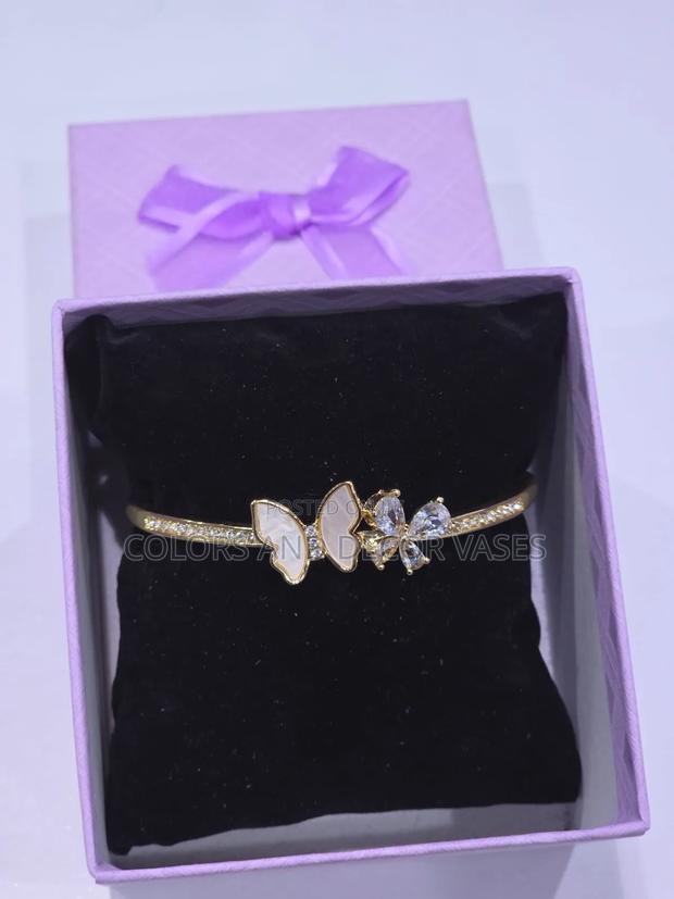 Slay Queen Wristband - thumbnail 3