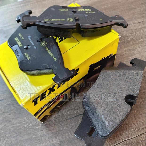 Textar Front Brake Pads for BMW 3 Series E90 X1 E84 - thumbnail 2