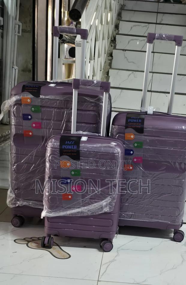 Unbreakable Luxurious 3in1 Rubber Suitcase Set - main view