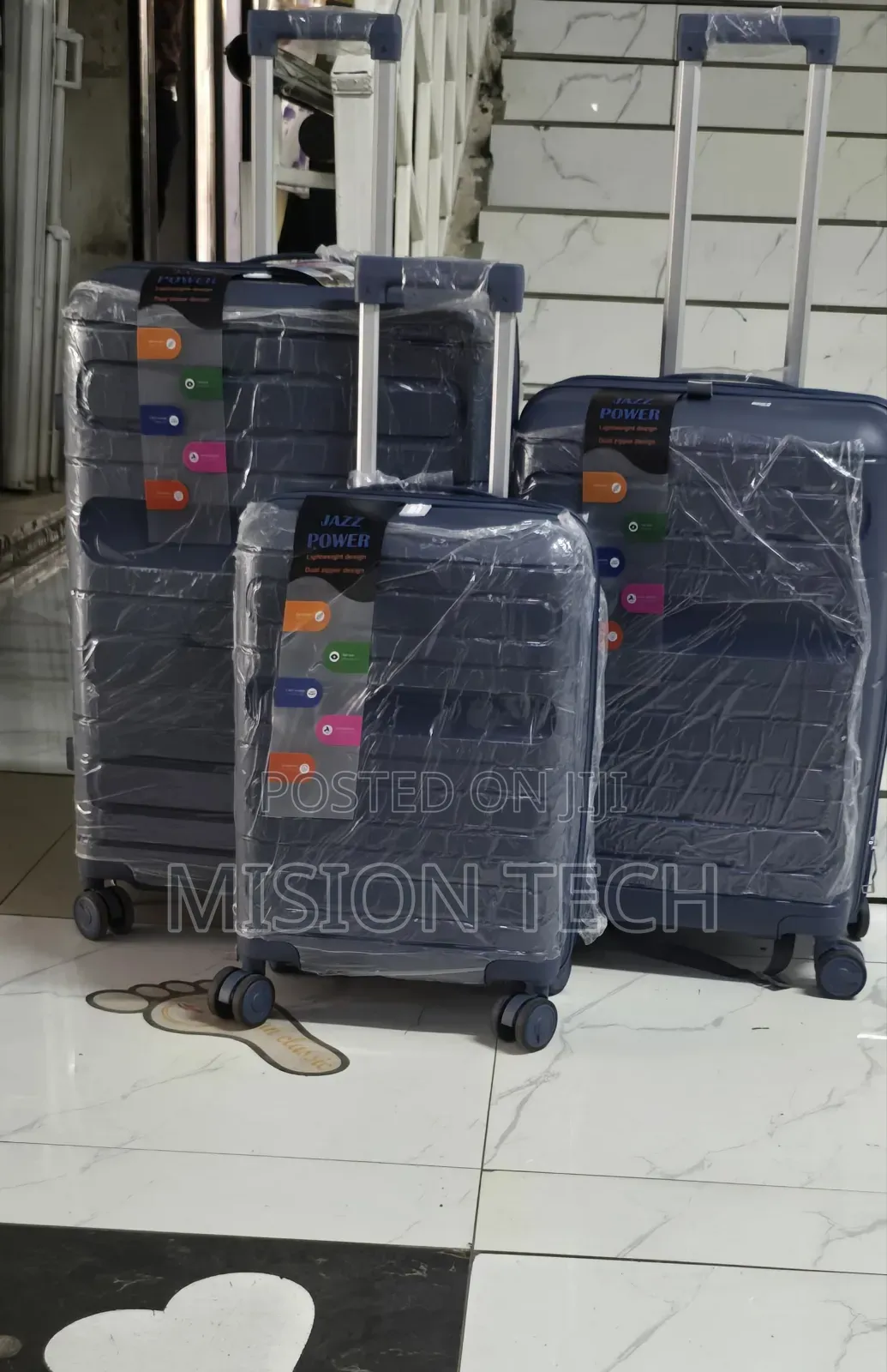 Unbreakable Luxurious 3in1 Rubber Suitcase Set 