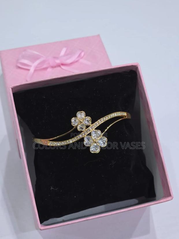 Promise Glow Bracelet - main view