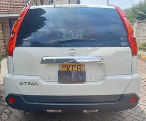 Nissan X-Trail 2009 White