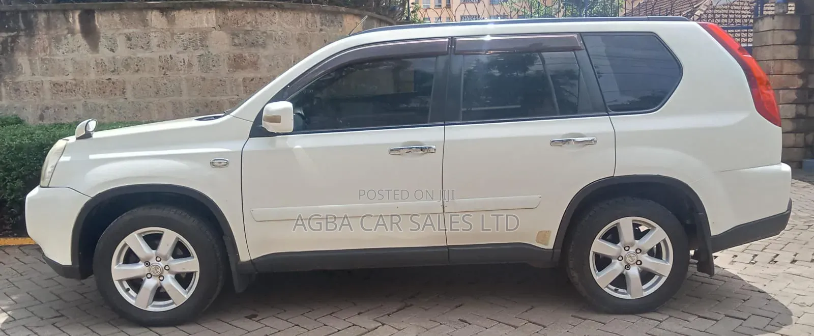 Nissan X-Trail 2009 White