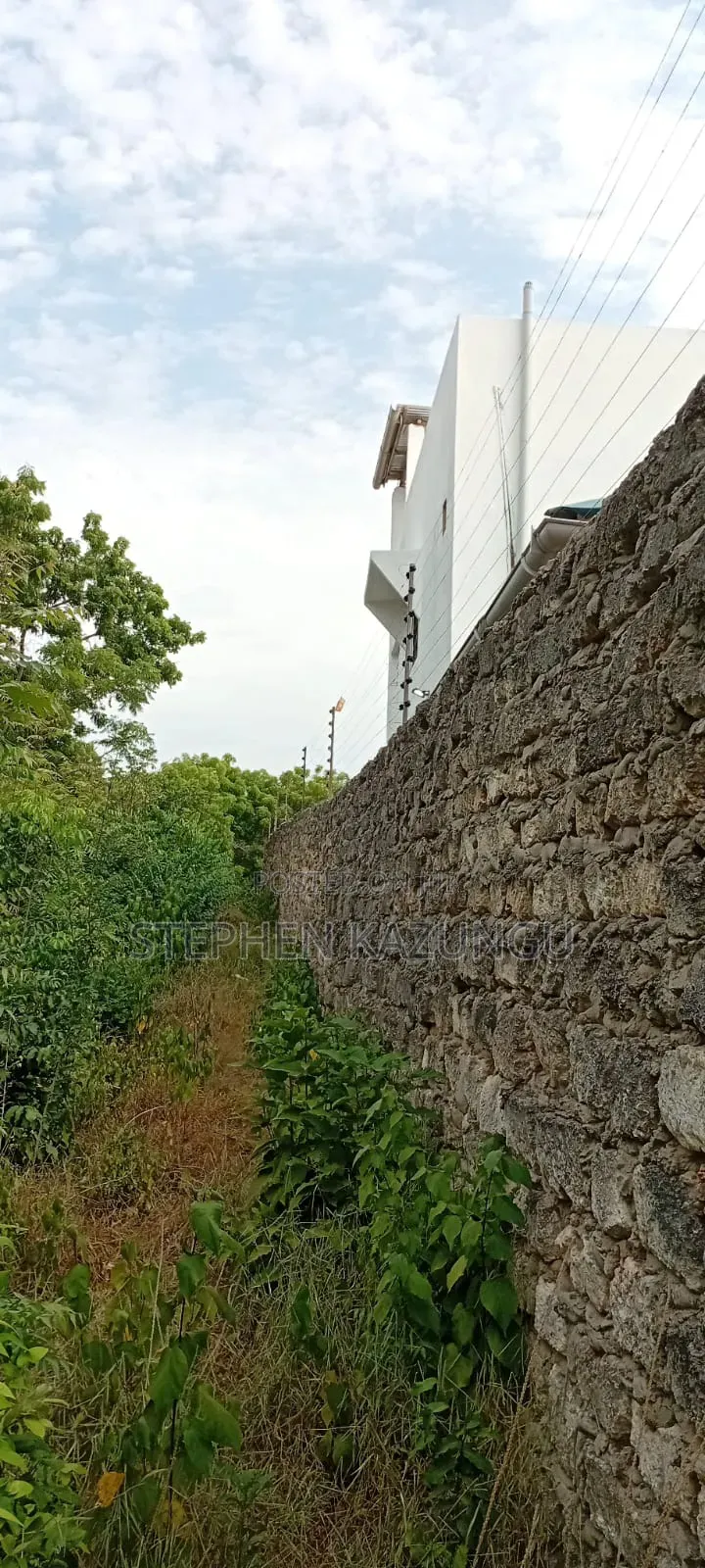 End of 2nd Row 1/2 Acre Plot at Diani Beach Manyata Zone