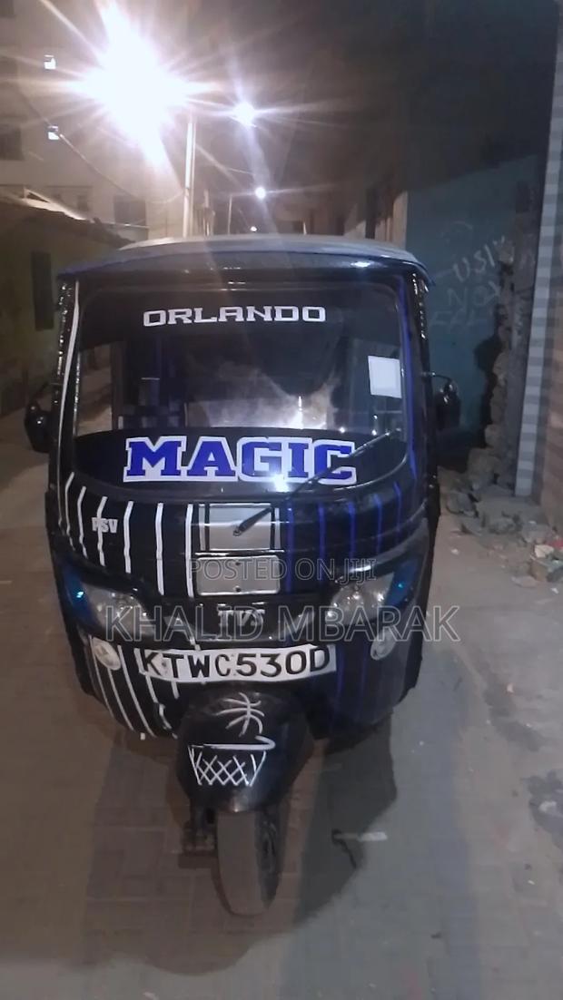 TVS King Deluxe Plus iTouch Start 2017 Black - main view