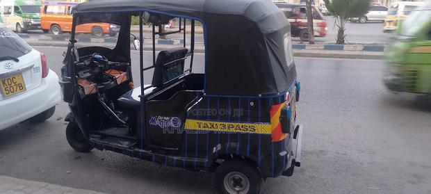 TVS King Deluxe Plus iTouch Start 2017 Black - thumbnail 3