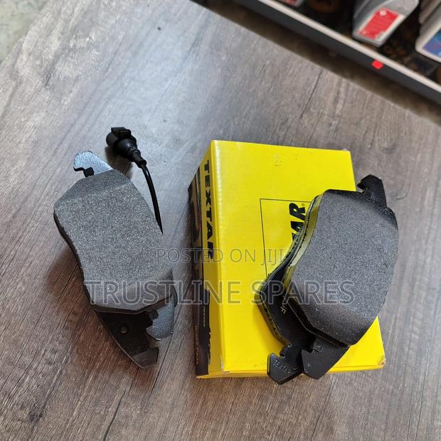 Textar Front Brake Pads for Audi Q3 – Quiet Confident Braking