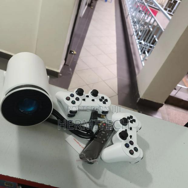 Gaming Projectors With Gaming Pads - thumbnail 2