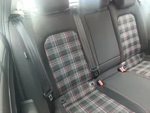 Volkswagen Golf 2019 Pearl
