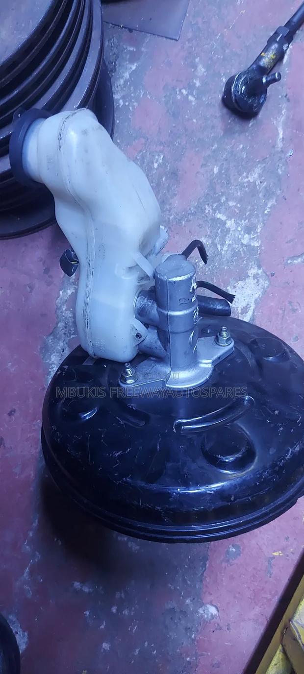 Brake Booster and Master Cylinder Complete Toyota Axio No Switch