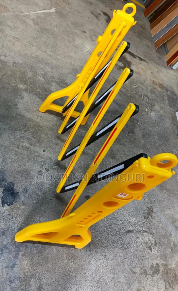 Durable Expandable Barriers - main view